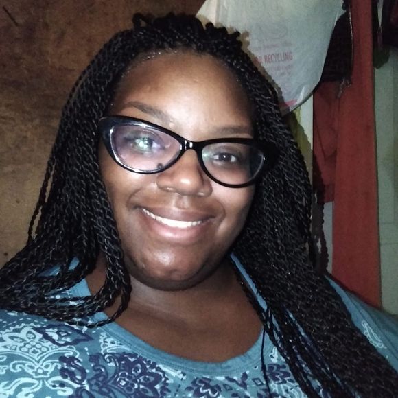 Meet your Posher, Raven - Picture 1 of 1